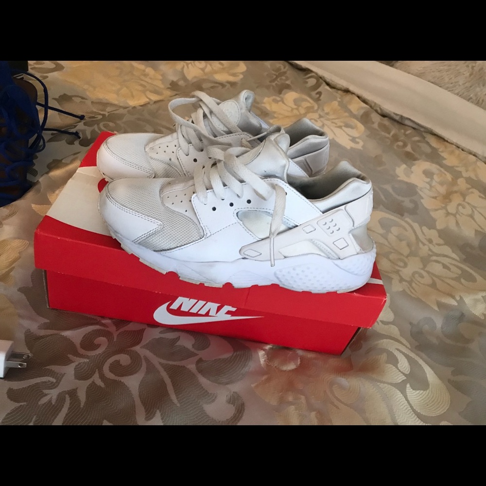 White Huarache